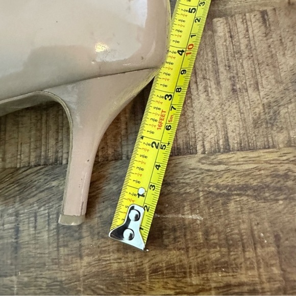 Comfort Plus by Predictions Janine Nude Patent Pointy Toe Heels - Picture 9 of 9